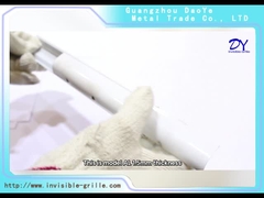 नीले डबल पैड अदृश्य एल्यूमीनियम रेल ट्रैक के साथ जीआई स्क्रू के साथ एएल 1.5 मिमी