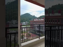 विंडोज इनविजिबल ग्रिल 7*7 इनडोर/आउटडोर सुरक्षा बढ़ाने के लिए निर्माण सुरक्षित