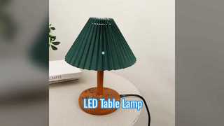 यूएसबी-सी चार्जिंग पोर्ट बेडसाइड टेबल लैंप वुड बेस और एलईडी बल्ब डिमेबल फ्लैक्सन फैब्रिक शेड मॉडर्न के साथ