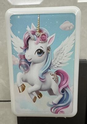 प्लास्टिक प्लग-इन नाइट लाइट लैंप जिसमें ऑन-ऑफ स्विच और सीई सुरक्षा प्रमाणन है, रात की दृश्यता और सुरक्षा के लिए आदर्श