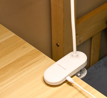 एलईडी प्लग छोटे पोर्टेबल लाइट यूएसबी बुद्धिमान 800mA टेबल लैंप विरोधी चमक लचीला नली सीखने के लिए प्रकाश बेडरूम के लिए