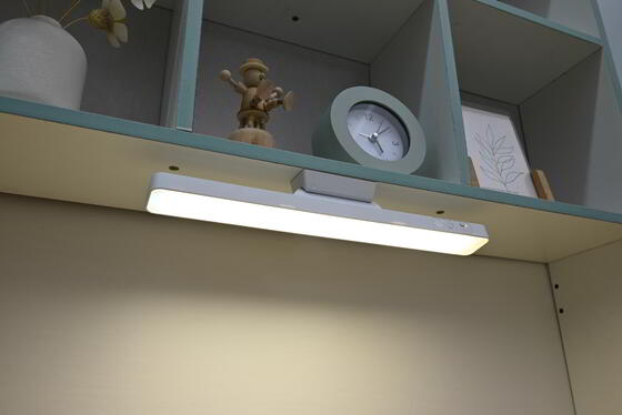 मजबूत चुंबकीय अवशोषण एलईडी नेत्र सुरक्षा रिचार्जेबल 800mA लैंप शीतल प्रकाश यूएसबी संचालित शिक्षण रोशनी